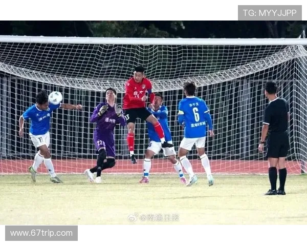徐州鏖战南通巅峰对决激情上演两地劲旅争锋决胜绿茵赛场 徐州鏖战南通巅峰对决激情上演两地劲旅争锋决胜绿茵赛场