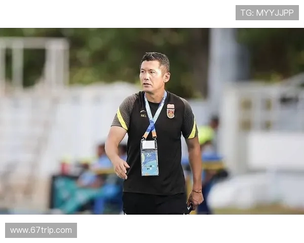 杨晨：从足球场上的锋线英雄到社会公益领域的积极推动者