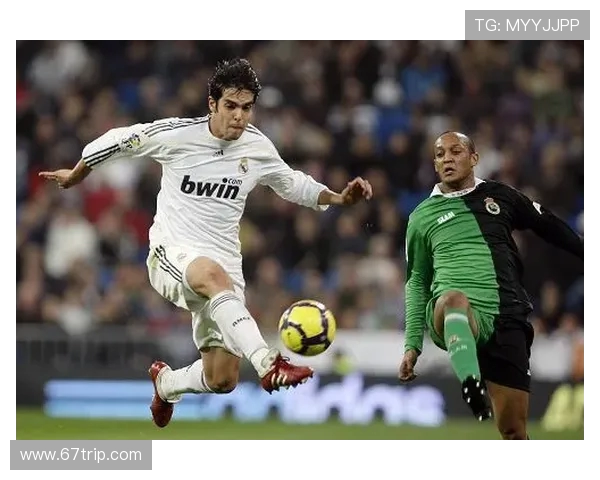 1112赛季皇马对桑坦德精彩对决回顾与赛季影响分析 1112赛季皇马对桑坦德精彩对决回顾与赛季影响分析